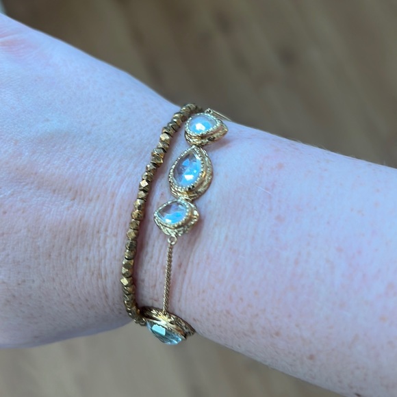 So Pretty Cara Cotter Bracelet - Picture 1 of 4